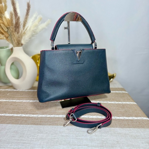 EUC Louis Vuitton Cobalt Blue Taurillon Leather Capucines MM Bag w/ Fuchsia Trim - Picture 1 of 17